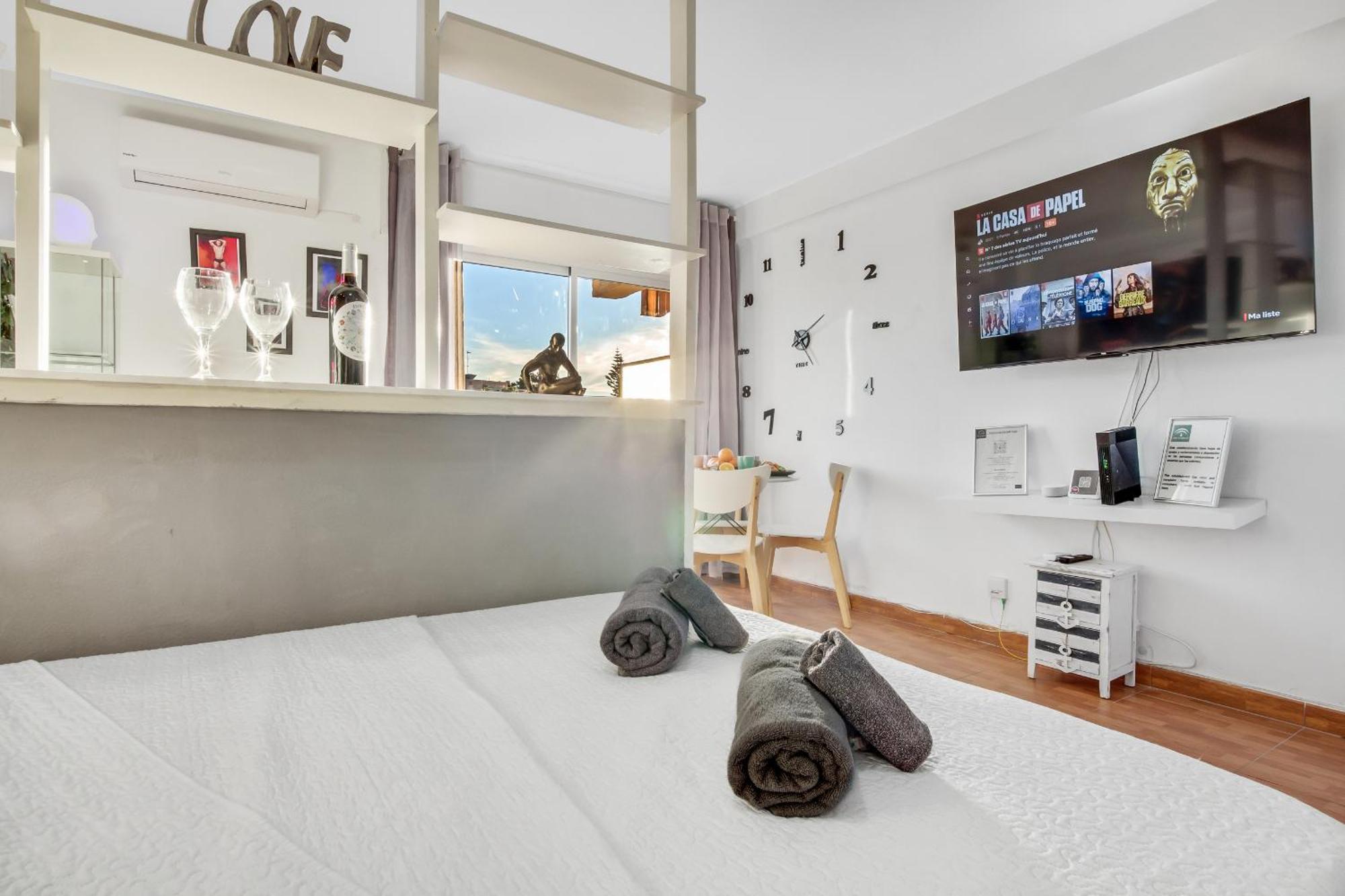 Апартаменты Salome De Steram Flats Торремолинос Экстерьер фото